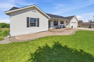 1090 Cedar Ridge Ln SW, Oronoco, MN 55960 - Photo 3