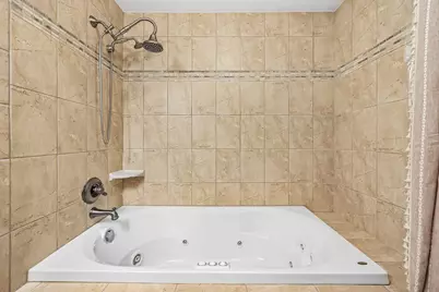 6030 Kirkwood Lane N, Plymouth, MN 55442 - Photo 27