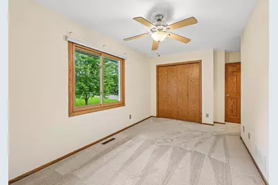 6030 Kirkwood Lane N, Plymouth, MN 55442 - Photo 25