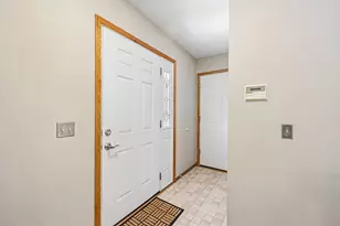 6030 Kirkwood Ln N, Plymouth, MN 55442 - Photo 7