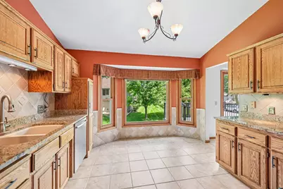 6030 Kirkwood Lane N, Plymouth, MN 55442 - Photo 17