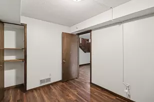4490 Woodgate Point, Eagan, MN 55122 - Photo 17