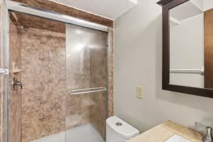 4490 Woodgate Point, Eagan, MN 55122 - Photo 13