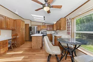 305 SW 30th St, Grand Rapids, MN 55744 - Photo 9