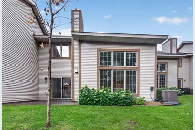 1915 Furness Street, Maplewood, MN 55109 - Photo 21