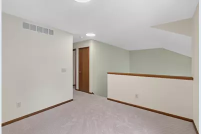 1915 Furness Street, Maplewood, MN 55109 - Photo 13