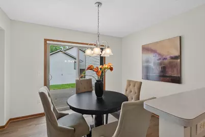1915 Furness Street, Maplewood, MN 55109 - Photo 7