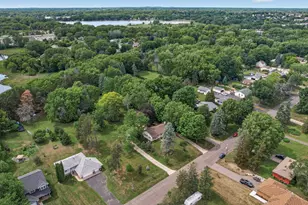2559 Clarence St, Maplewood, MN 55109 - Photo 39