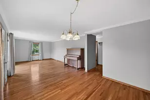 2559 Clarence St, Maplewood, MN 55109 - Photo 3