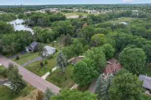 2559 Clarence St, Maplewood, MN 55109 - Photo 37