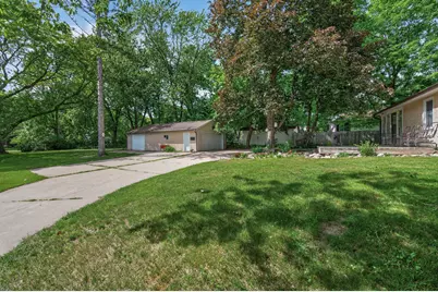 2559 Clarence Street, Maplewood, MN 55109 - Photo 29
