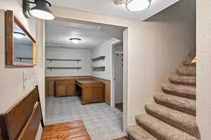 2559 Clarence St, Maplewood, MN 55109 - Photo 17