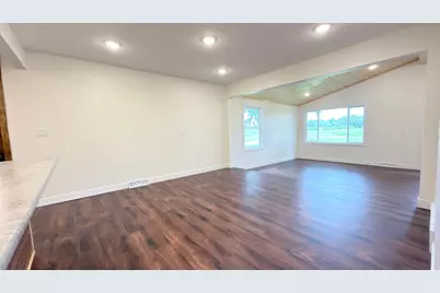 27462 County Highway 55, Henning, MN 56551 - Photo 11