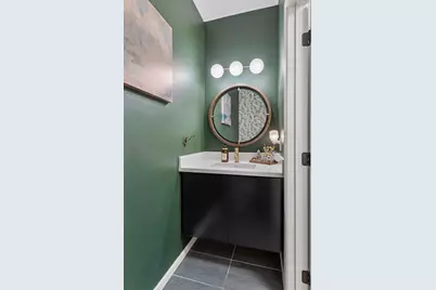 724 E 25th Street, Minneapolis, MN 55404 - Photo 19