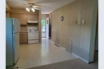 376 4th Street E #10, Halstad, MN 56548 - Photo 3
