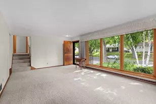 518 12th Ave NW, New Brighton, MN 55112 - Photo 9