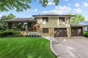 518 12th Ave NW, New Brighton, MN 55112 - Photo 1