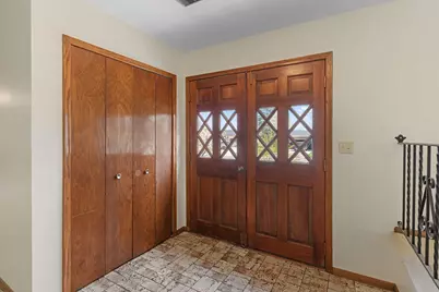 9908 Oxborough Road, Bloomington, MN 55437 - Photo 3