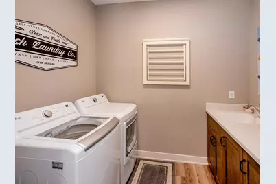 9088 62nd Street S, Cottage Grove, MN 55016 - Photo 15