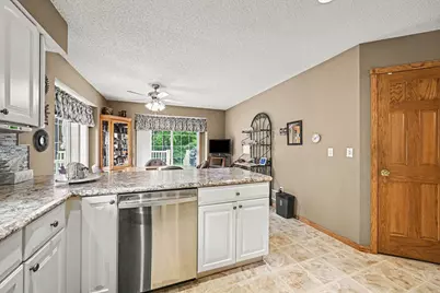 20966 Davenport Street NE, Cedar, MN 55011 - Photo 11