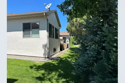 469 Roundhouse Street, Shakopee, MN 55379 - Photo 35