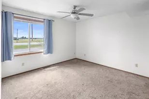 4457 Westdel Rd, Farmington, MN 55024 - Photo 11