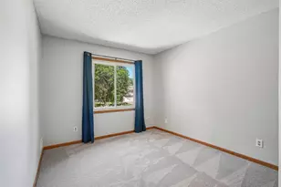15229 Buchanan Ct, Eden Prairie, MN 55344 - Photo 17