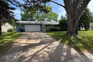 2203 Lakeaires Blvd, White Bear Lake, MN 55110 - Photo 1