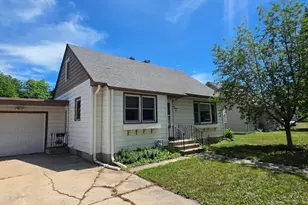 121 McArthur Dr, Albert Lea, MN 56007 - Photo 33