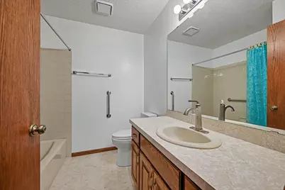 2522 Windsor Lane, Woodbury, MN 55125 - Photo 23