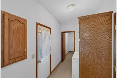 919 Sycamore Street, Lake City, MN 55041 - Photo 17