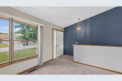 919 Sycamore Street, Lake City, MN 55041 - Photo 3