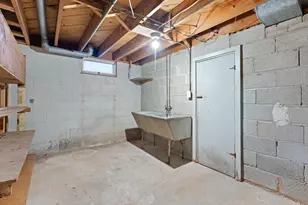 145 6th St NW, Plainview, MN 55964 - Photo 29