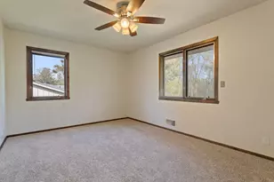 1559 McCarthy Rd, Eagan, MN 55121 - Photo 9
