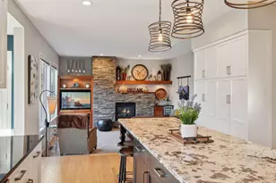 1317 Forest Park Ln, Burnsville, MN 55337 - Photo 15
