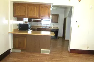 507 N 3rd St, Montevideo, MN 56265 - Photo 11