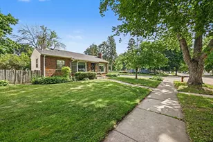 213 King St W, Saint Paul, MN 55107 - Photo 23