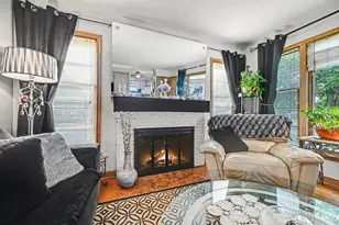 213 King St W, Saint Paul, MN 55107 - Photo 7