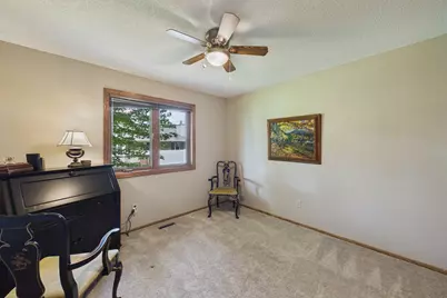 3025 Thunder Bay Road, Little Canada, MN 55117 - Photo 5