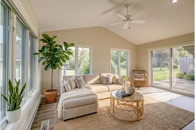 2611 Parkview Drive, White Bear Lake, MN 55110 - Photo 25