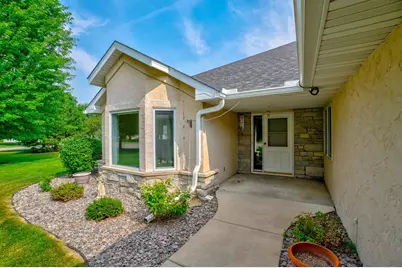2611 Parkview Drive, White Bear Lake, MN 55110 - Photo 43