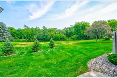 2611 Parkview Drive, White Bear Lake, MN 55110 - Photo 49