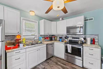 439 7th Avenue S, South Saint Paul, MN 55075 - Photo 17