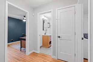 10916 Ewing Ave S, Bloomington, MN 55431 - Photo 13