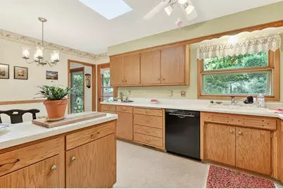 2204 11th Avenue NW, Rochester, MN 55901 - Photo 9