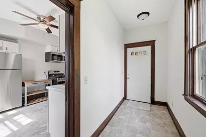 934 Central Avenue W, Saint Paul, MN 55104 - Photo 7