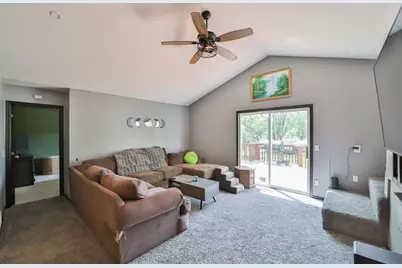 911 8th Street NE, Little Falls, MN 56345 - Photo 9