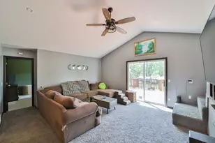 911 8th St NE, Little Falls, MN 56345 - Photo 9