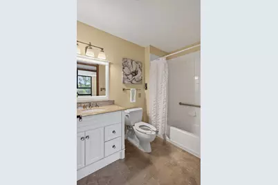 6615 Lake Shore Drive S #304, Richfield, MN 55423 - Photo 9