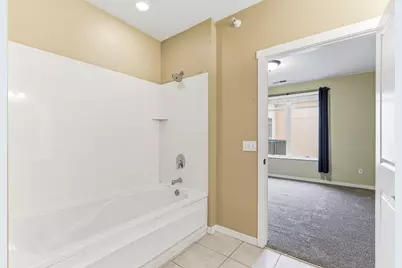 1070 Grandview Court NE #411, Columbia Heights, MN 55421 - Photo 15